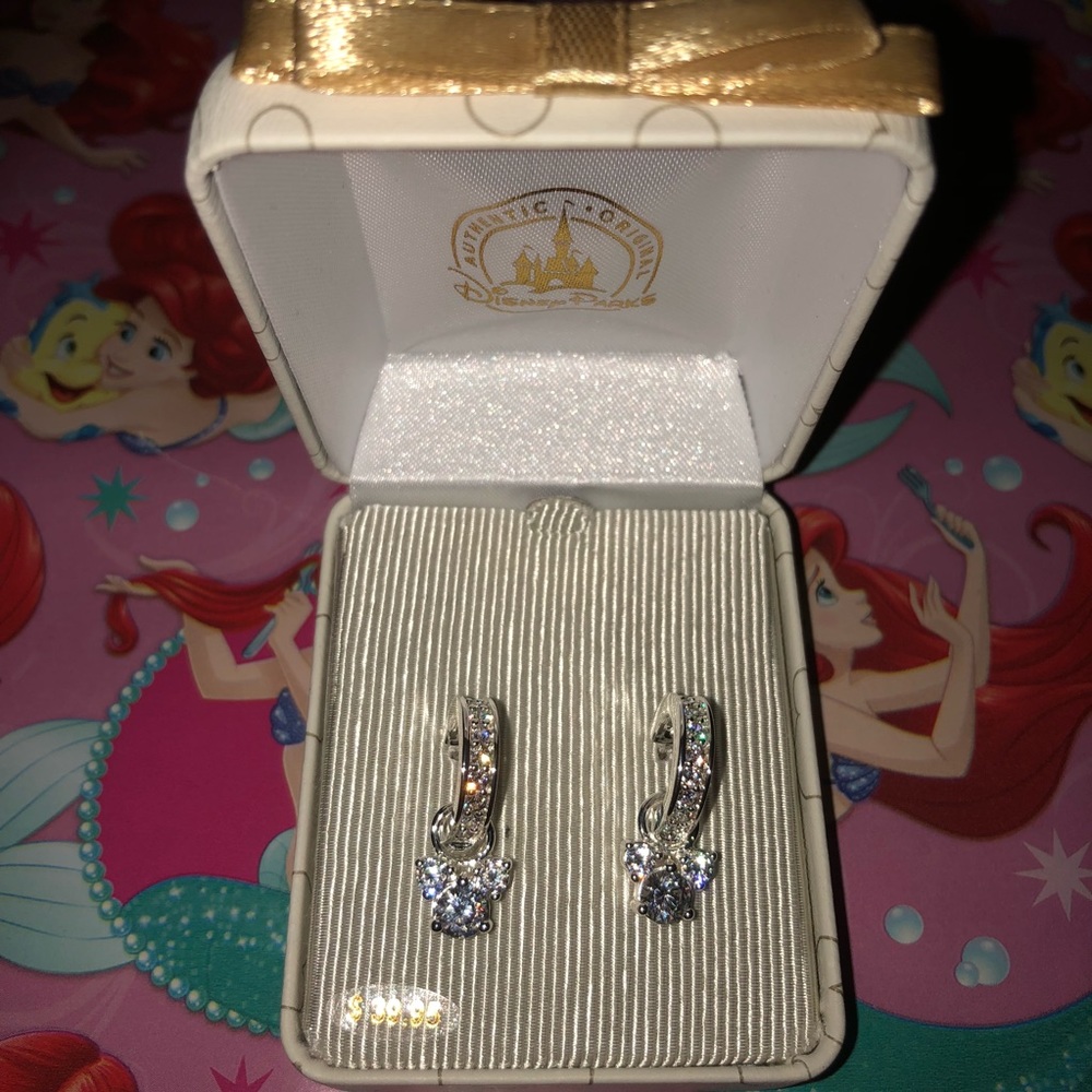 Disney Parks Mickey Mouse earrings